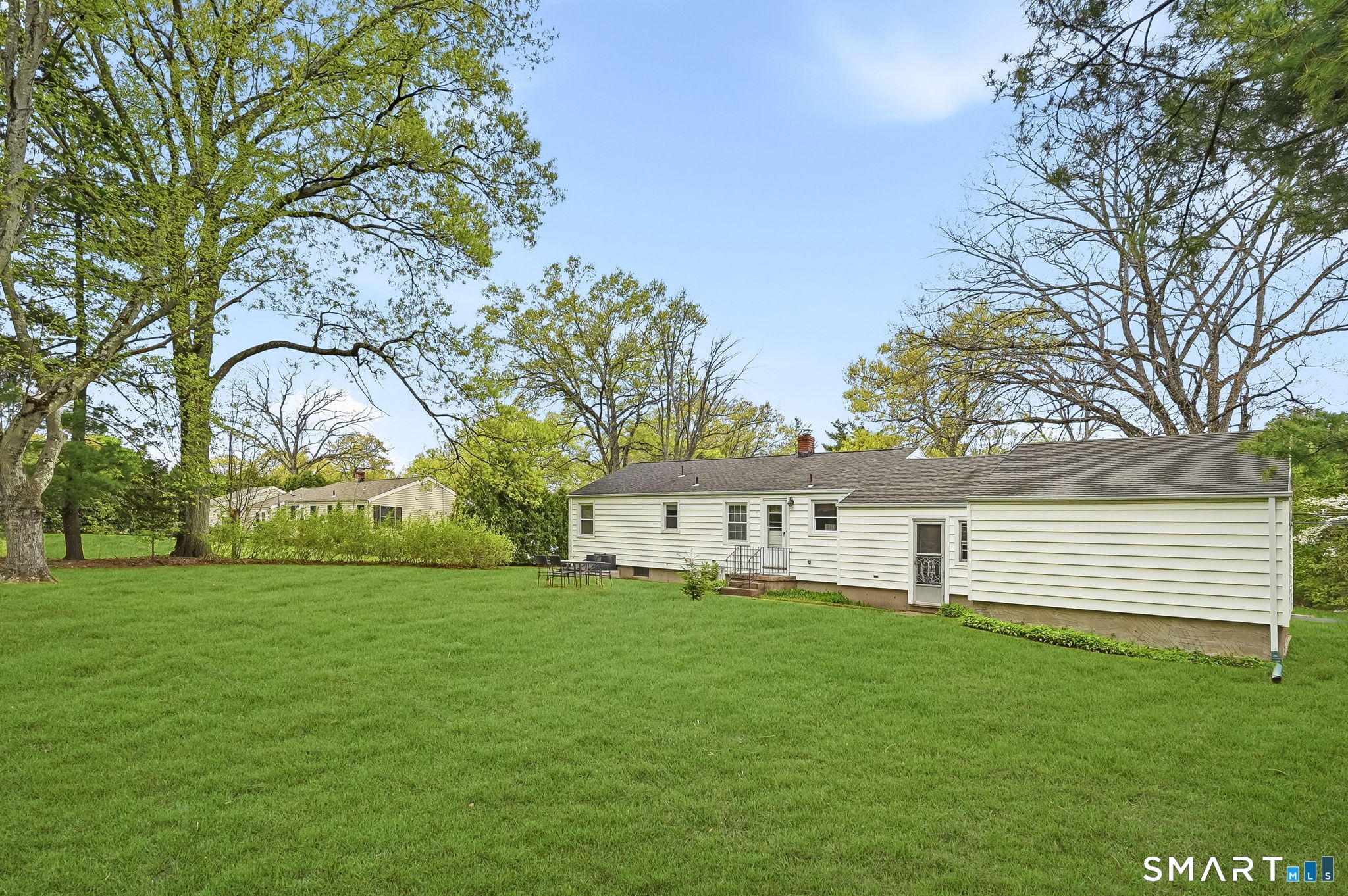172 Pool Road North Haven, CT 06473 - Photo 35 of 36