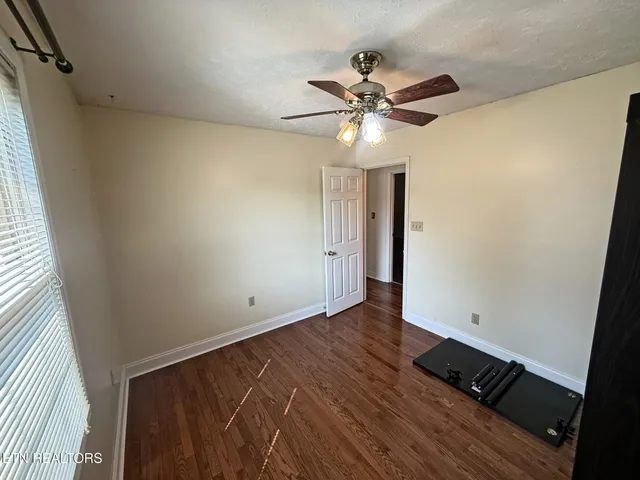 $259,900 | 324 Farris Circle, La Follette, TN 37766