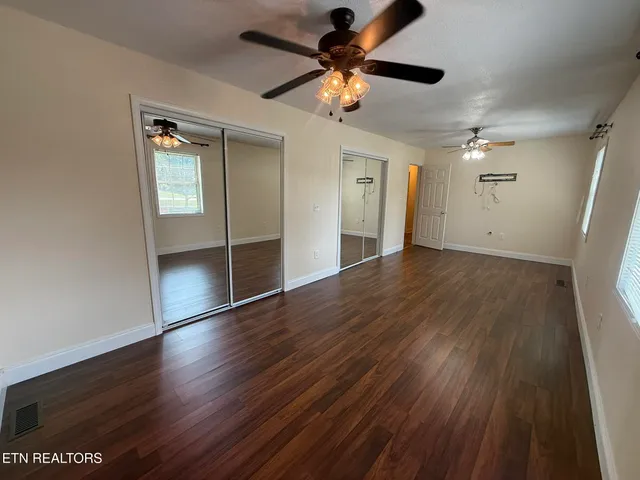 $259,900 | 324 Farris Circle, La Follette, TN 37766