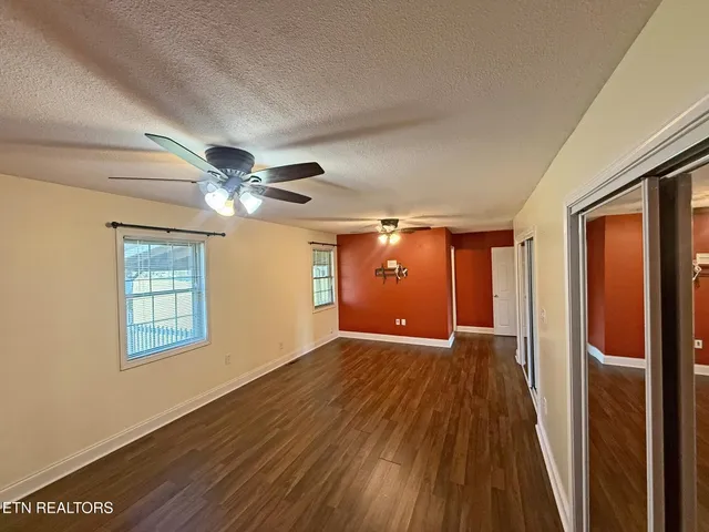 $259,900 | 324 Farris Circle, La Follette, TN 37766