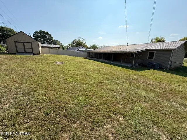 $259,900 | 324 Farris Circle, La Follette, TN 37766