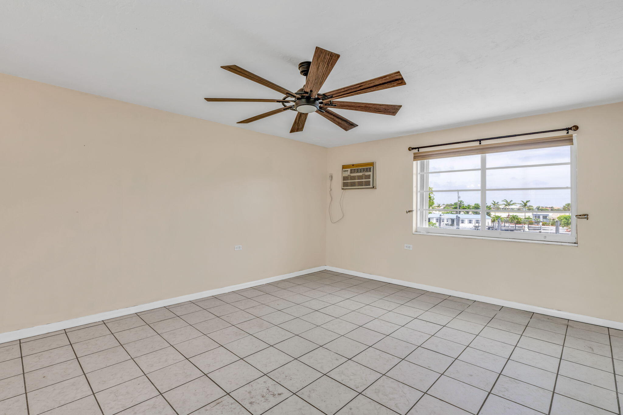 5301 Ocean Terrace, Unit 6 Marathon, FL 33050 - Photo 23 of 38 20-web-or-mls-5301 Ocean Terrace #6 - Hi