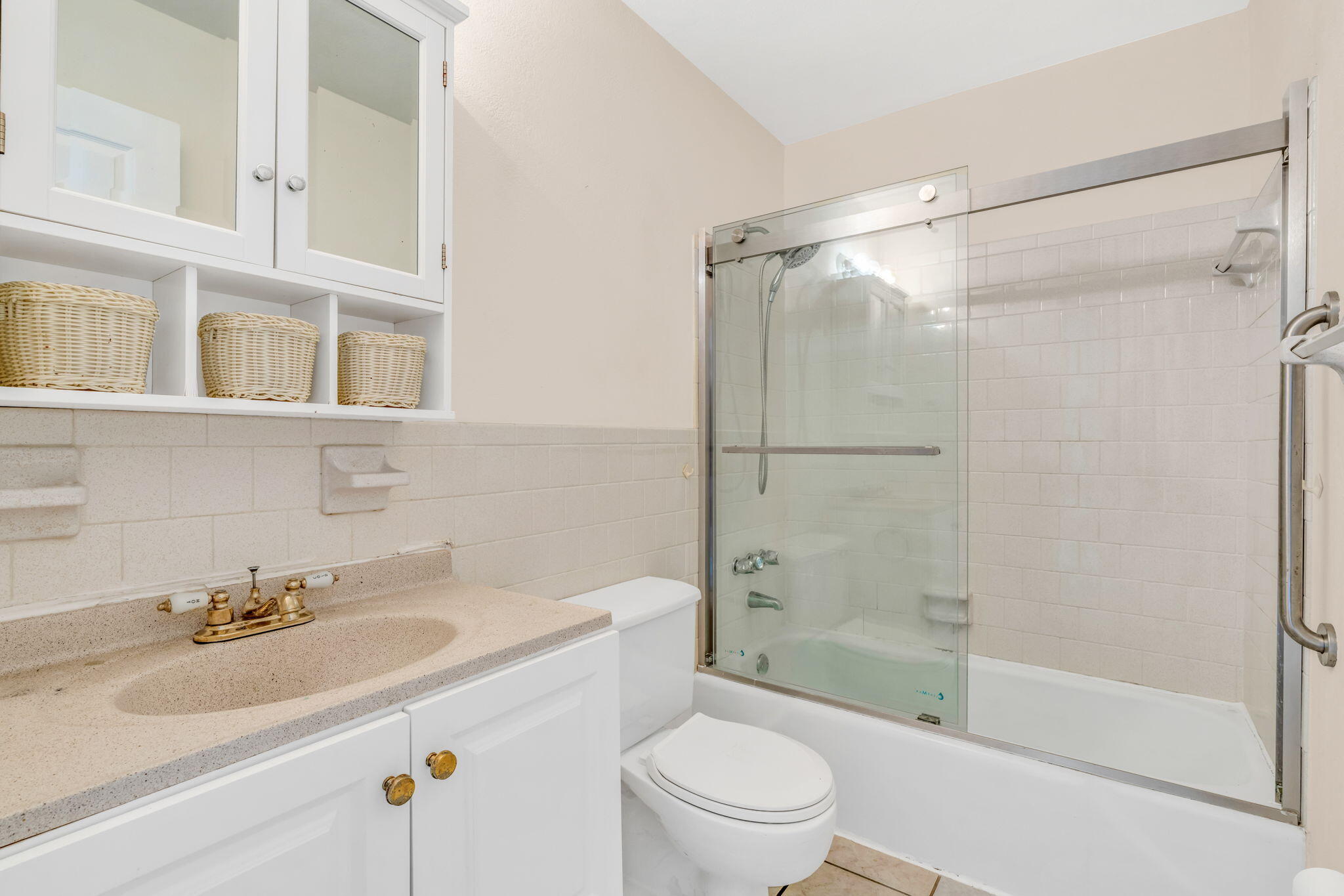 5301 Ocean Terrace, Unit 6 Marathon, FL 33050 - Photo 28 of 38 24-web-or-mls-5301 Ocean Terrace #6 - Hi