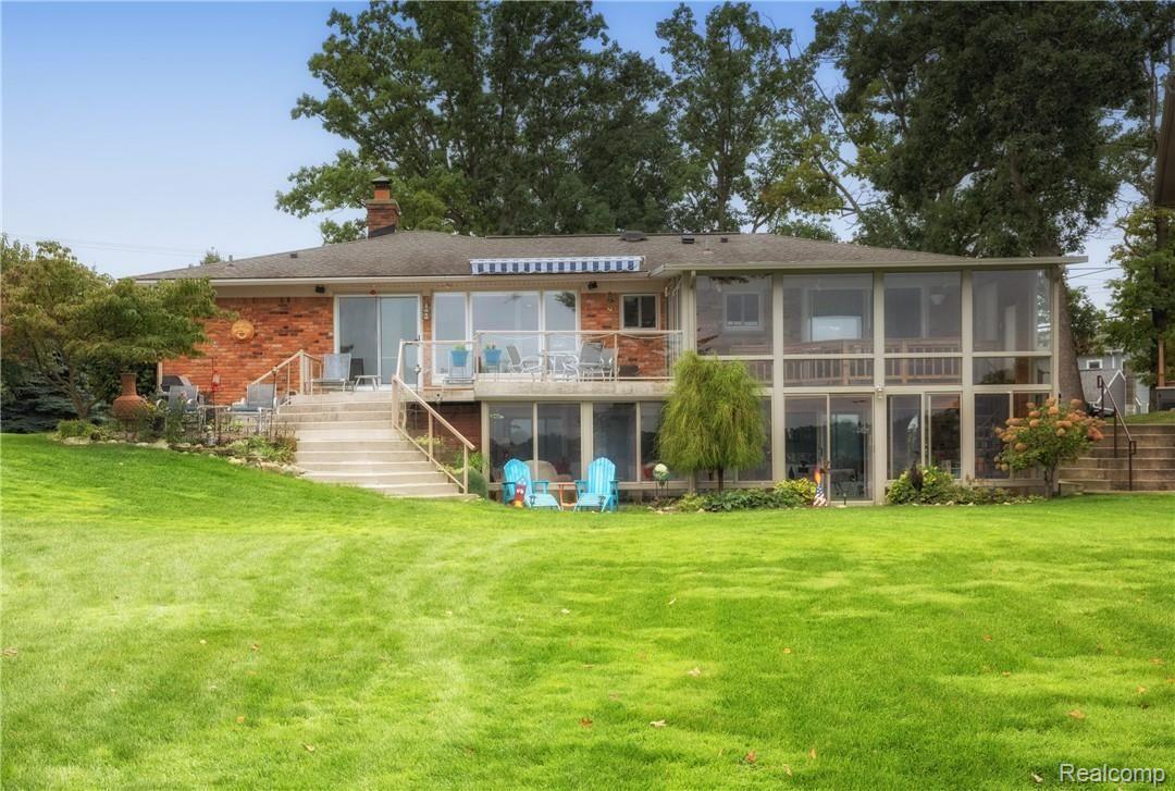 7272 Hatchery Road Waterford, MI 48327 - Photo 42 of 46 Entertainer's paradise or secluded retreat- the possibilities are endless!