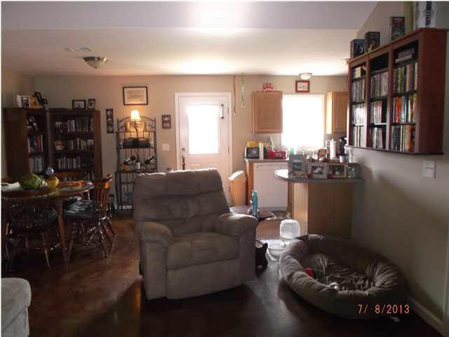 166 Colonial Circle Magee, MS 39111 - Photo 1 of 7 Photo 1