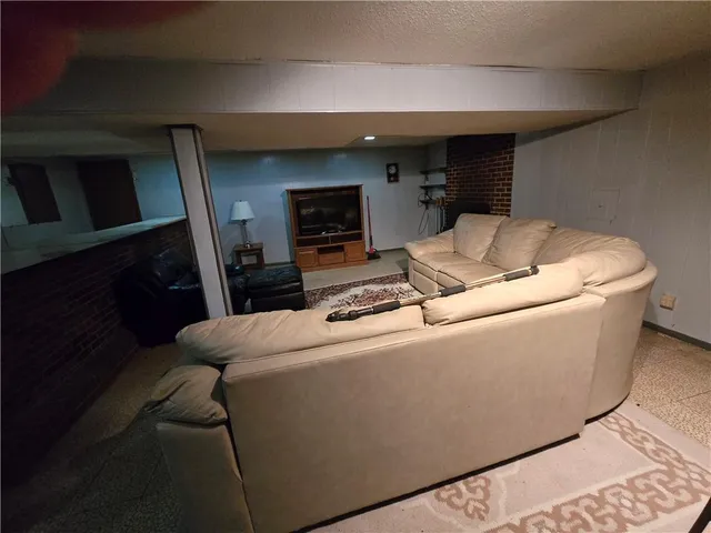 $255,000 | 3115 North 67th Terrace, Kansas City, KS 66109