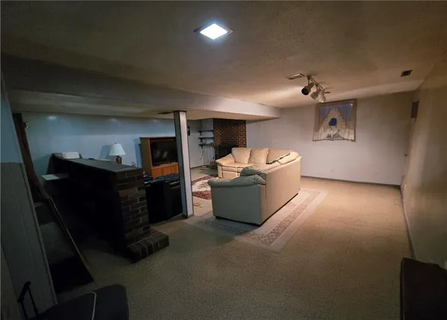 $249,995 | 3115 North 67th Terrace, Kansas City, KS 66109