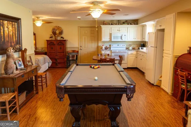 $325,000 | 171 Cherrywood Drive, Nicholls, GA 31554