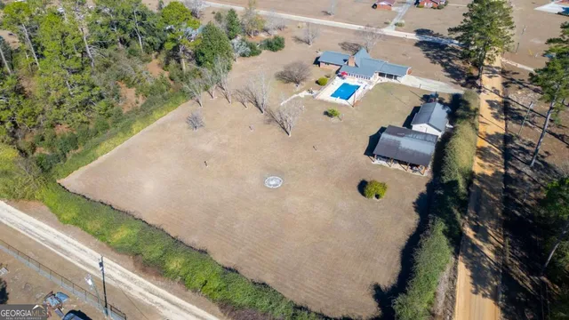 $325,000 | 171 Cherrywood Drive, Nicholls, GA 31554