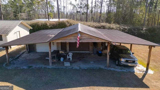$325,000 | 171 Cherrywood Drive, Nicholls, GA 31554