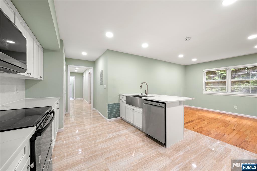 337 Fort Lee Road, Unit 1D Leonia, NJ 07605 - Photo 8 of 16 Gallery Image 8