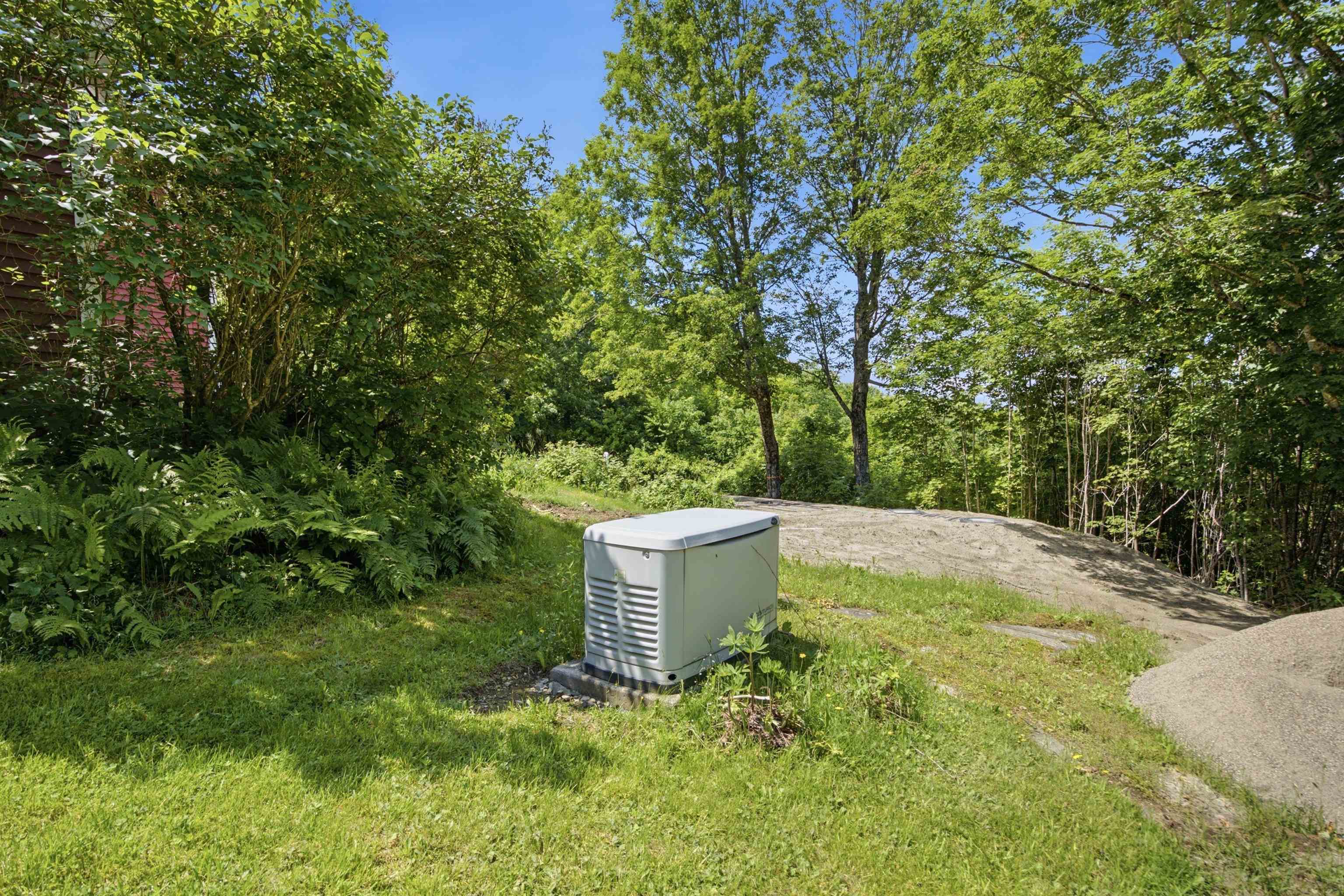 557 Old E Road Whitefield, NH 03598 - Photo 19 of 59