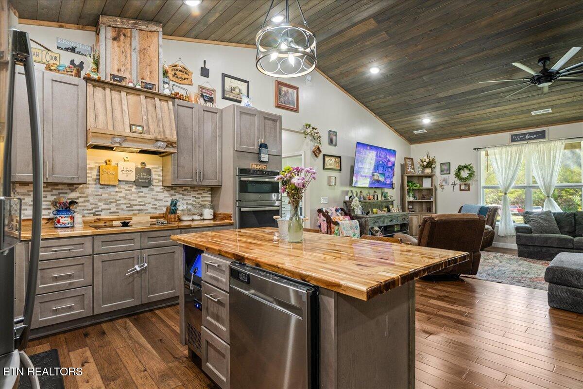 151 Angel Lane La Follette, TN 37766 - Photo 15 of 60 14-Angel Lane