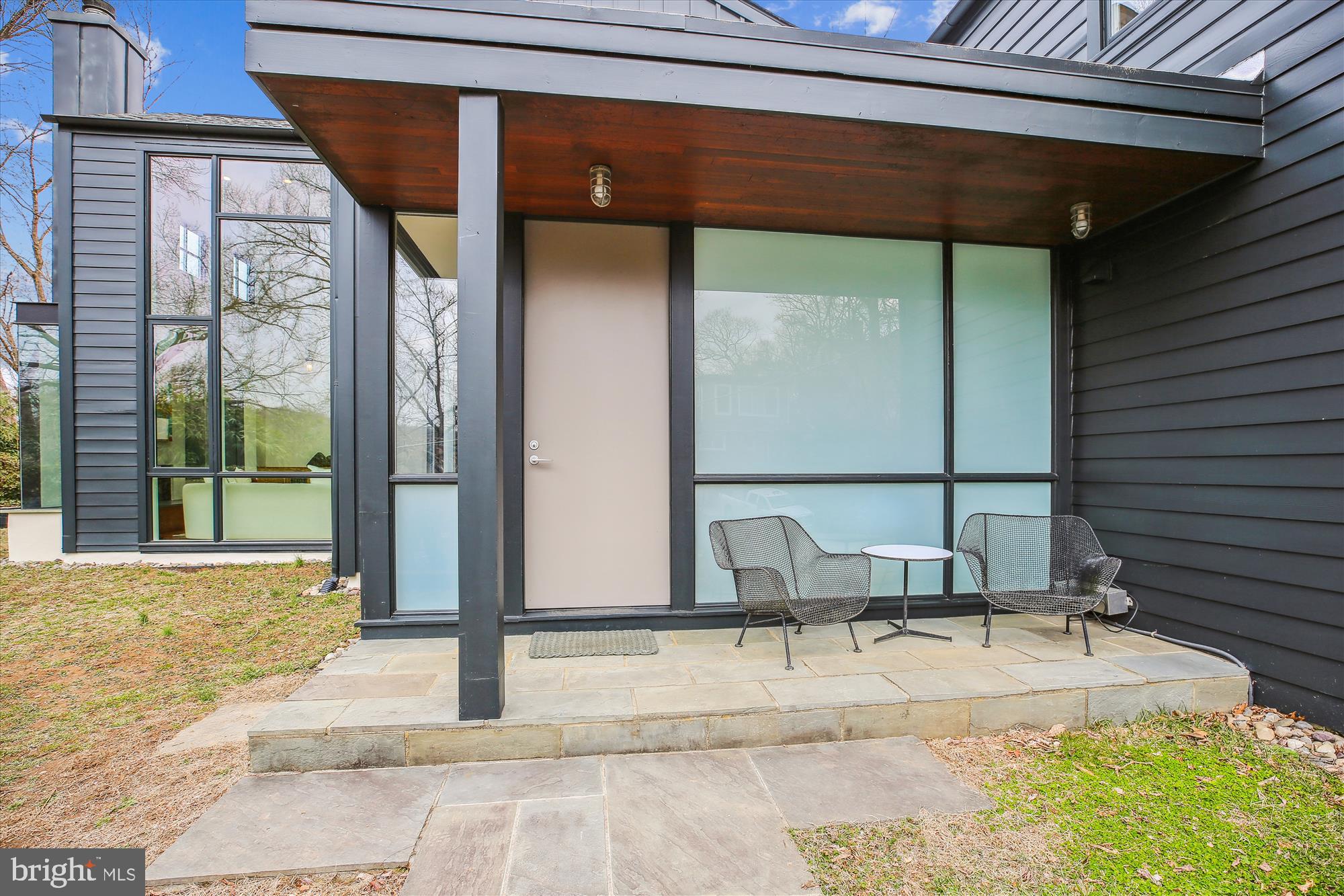 113 Valley Road Bethesda, MD 20816 - Photo 7 of 67 Gallery Image 7
