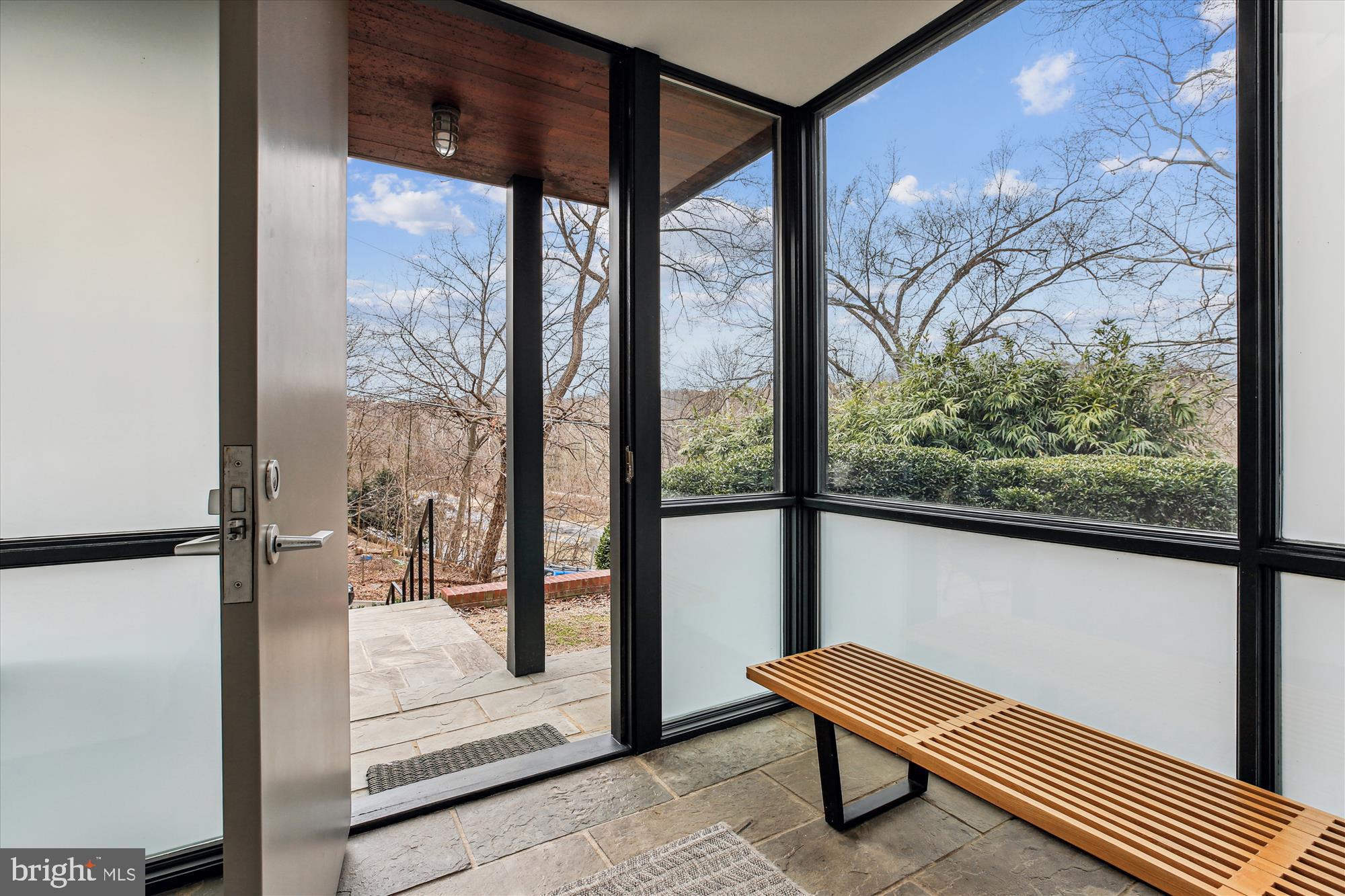 113 Valley Road Bethesda, MD 20816 - Photo 8 of 67 Gallery Image 8