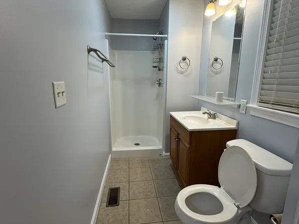 $2,950 | 12 Baker Avenue, Weymouth, MA 02188