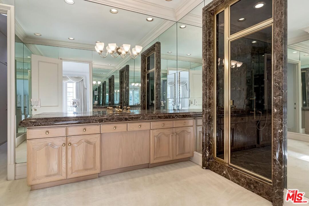 701 North Beverly Drive Beverly Hills, CA 90210 - Photo 20 of 31