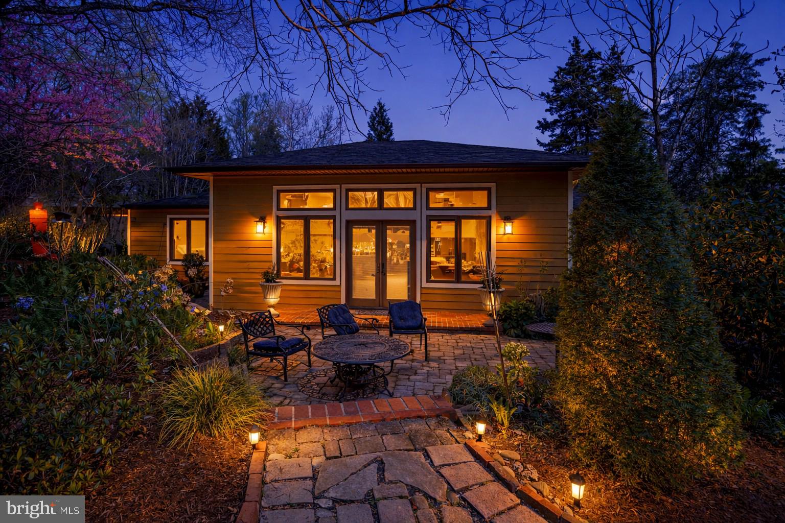 310 Epping Way Annapolis, MD 21401 - Photo 2 of 62