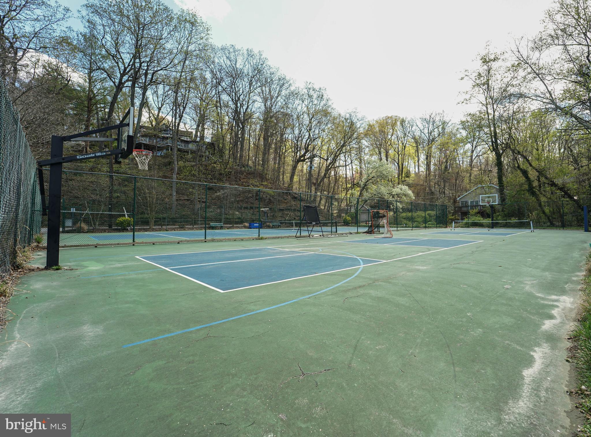 310 Epping Way Annapolis, MD 21401 - Photo 42 of 62 Basketball, tennis, pickelball