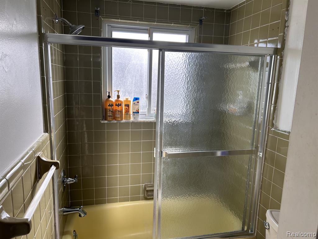 3036 East 11 Mile Road Warren, MI 48091 - Photo 19 of 25 Gallery Image 19