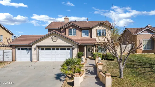 $500,000 | 36664 45th Street East, Palmdale, CA 93552