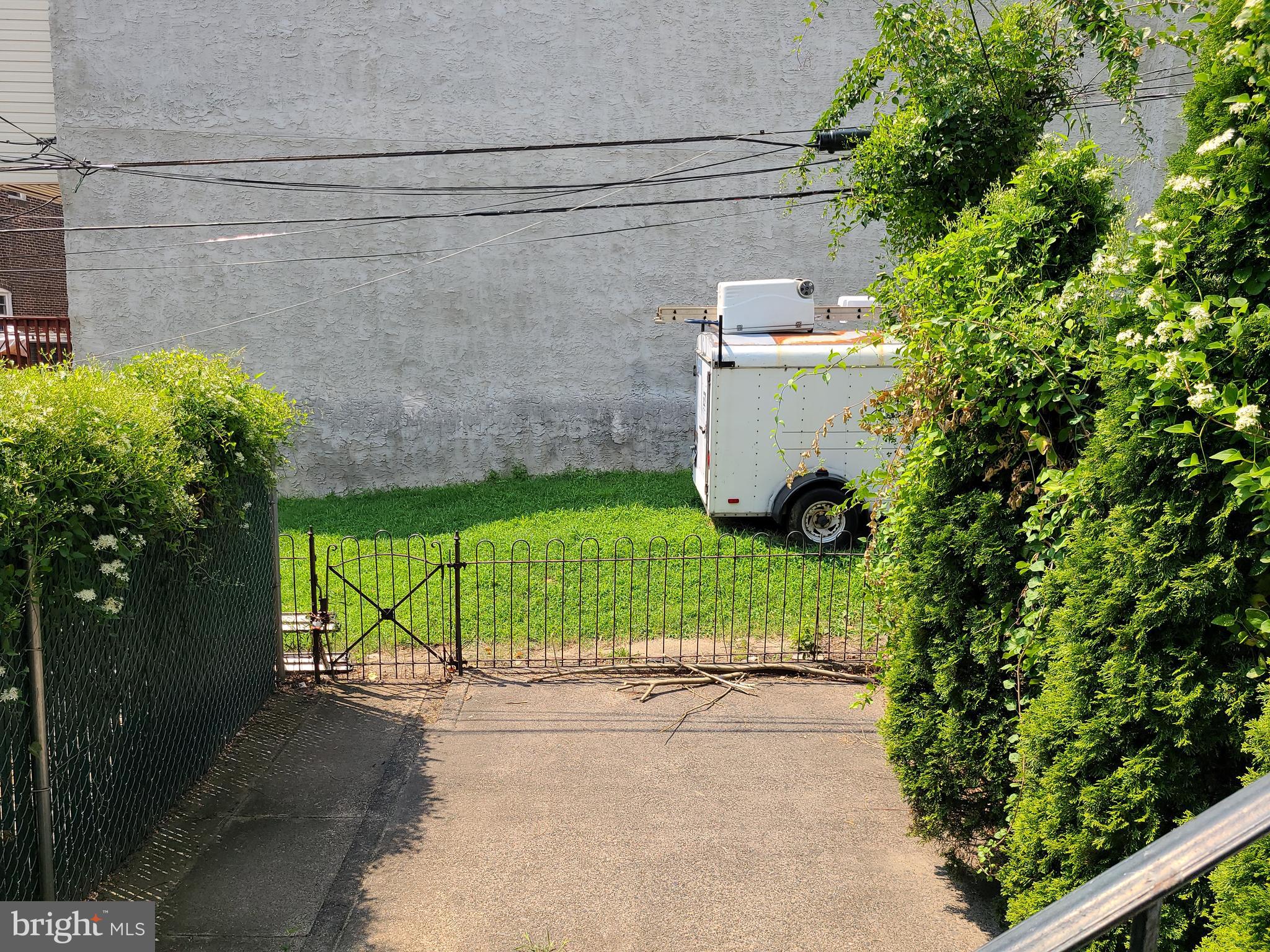 744 Marlyn Road Philadelphia, PA 19151 - Photo 7 of 20
