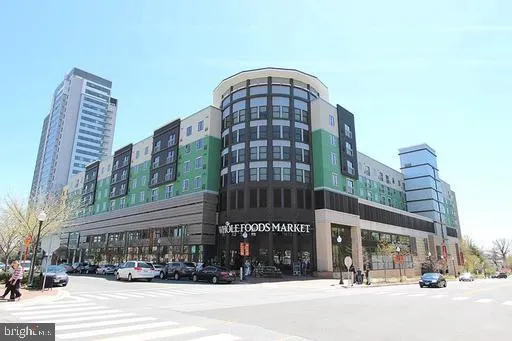 $249,900 | 10500 Weymouth Street, Unit 104, Bethesda, MD 20814