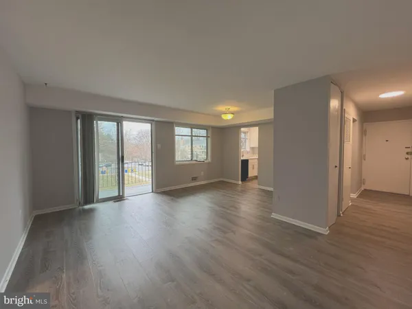$249,900 | 10500 Weymouth Street, Unit 104, Bethesda, MD 20814