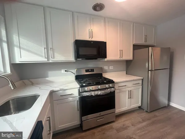 $249,900 | 10500 Weymouth Street, Unit 104, Bethesda, MD 20814