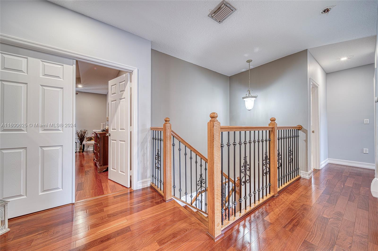 2644 Southwest 152nd Pl  