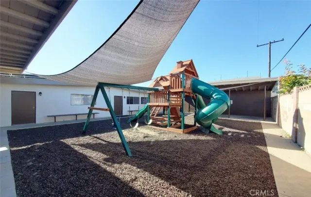 a view of a house with a park