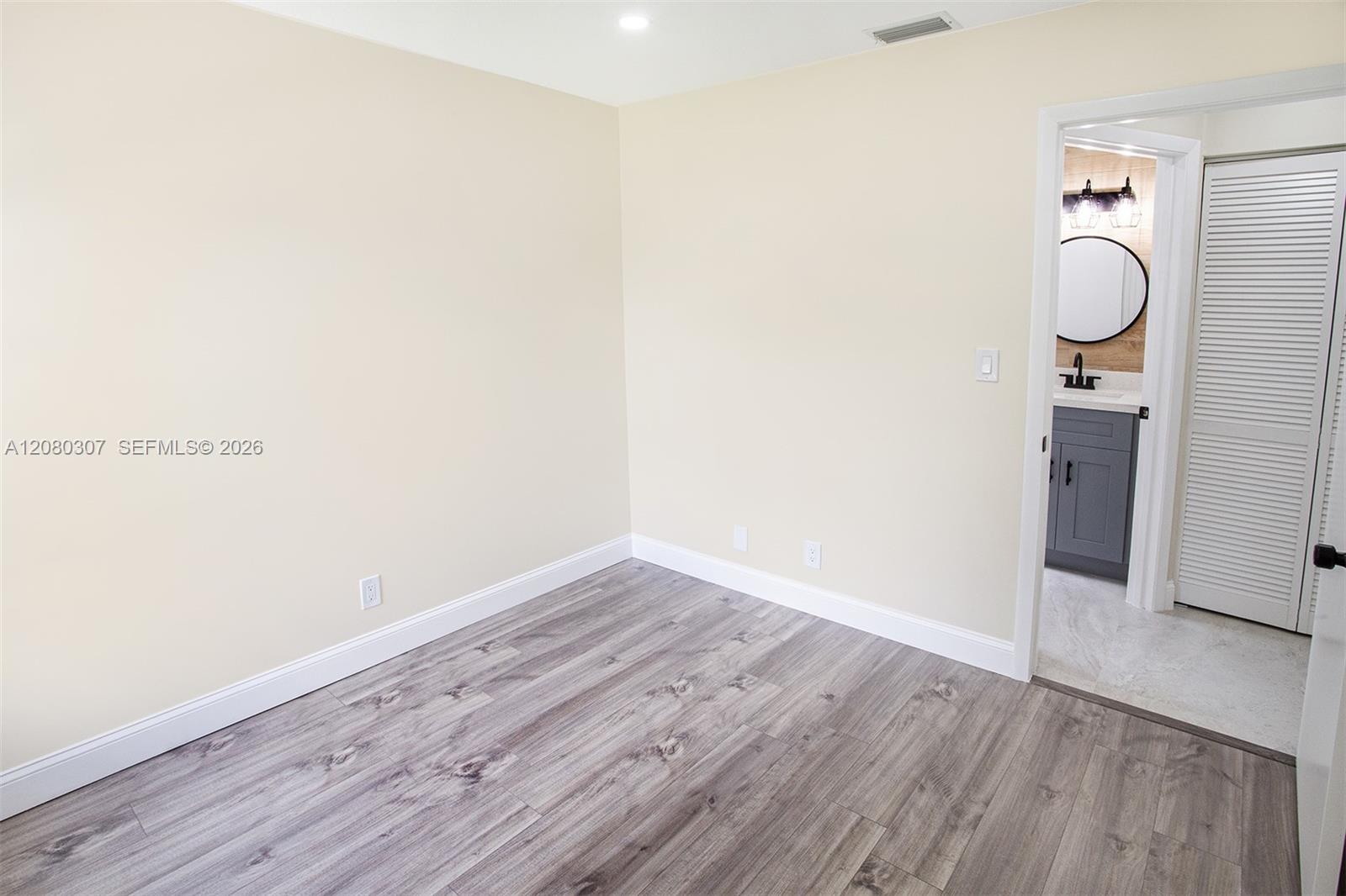 9431 Boca Cove Circle, Unit 1009 Boca Raton, FL 33428 - Photo 23 of 33 Gallery Image 23