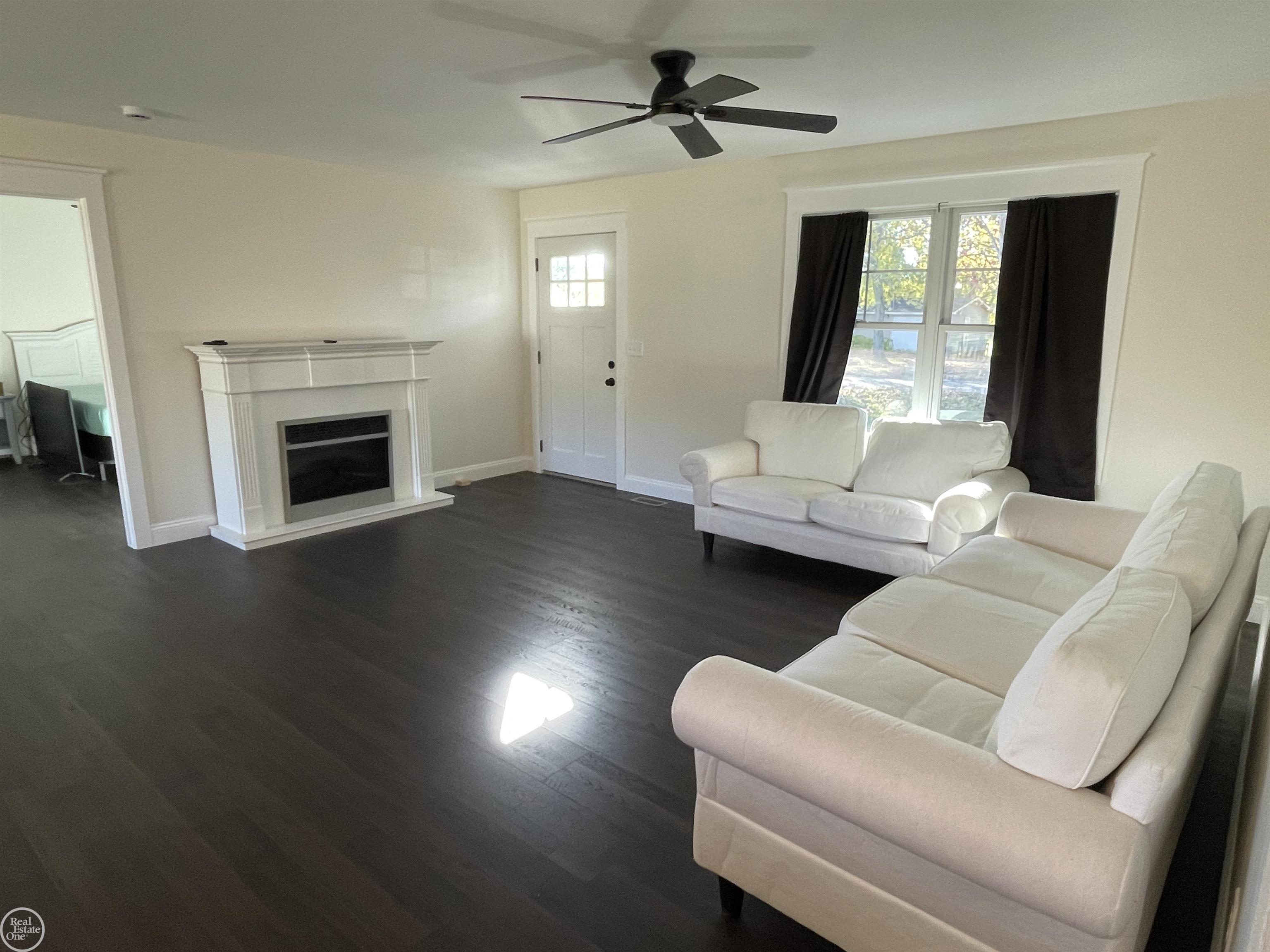 7361 Dian Road Lexington, MI 48450 - Photo 10 of 14 50192731-5c1ffb72-abb8-4fff-98e9-5639181a4a2a.JPG