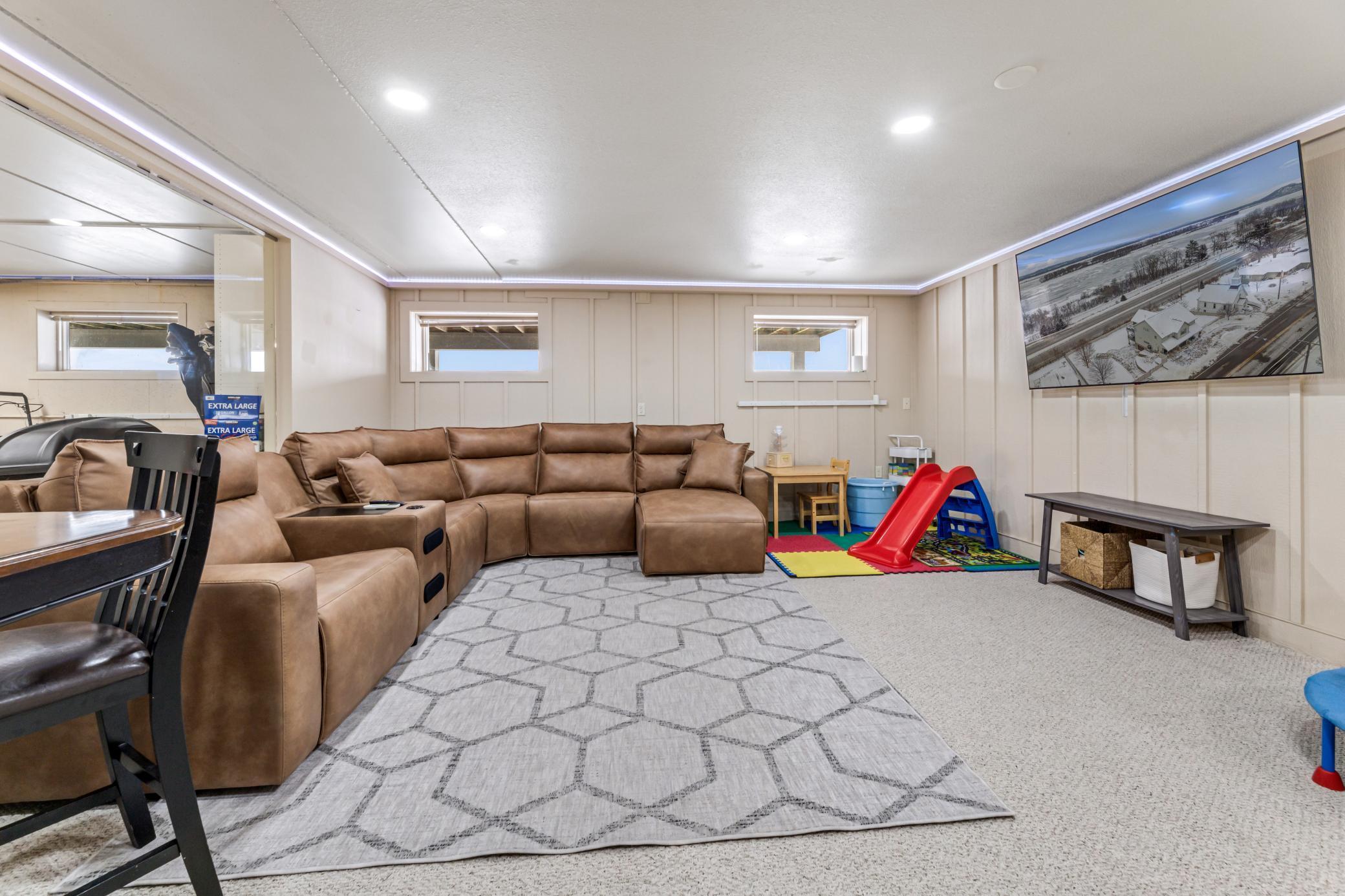 36074 Old Homer Road Winona, MN 55987 - Photo 21 of 37