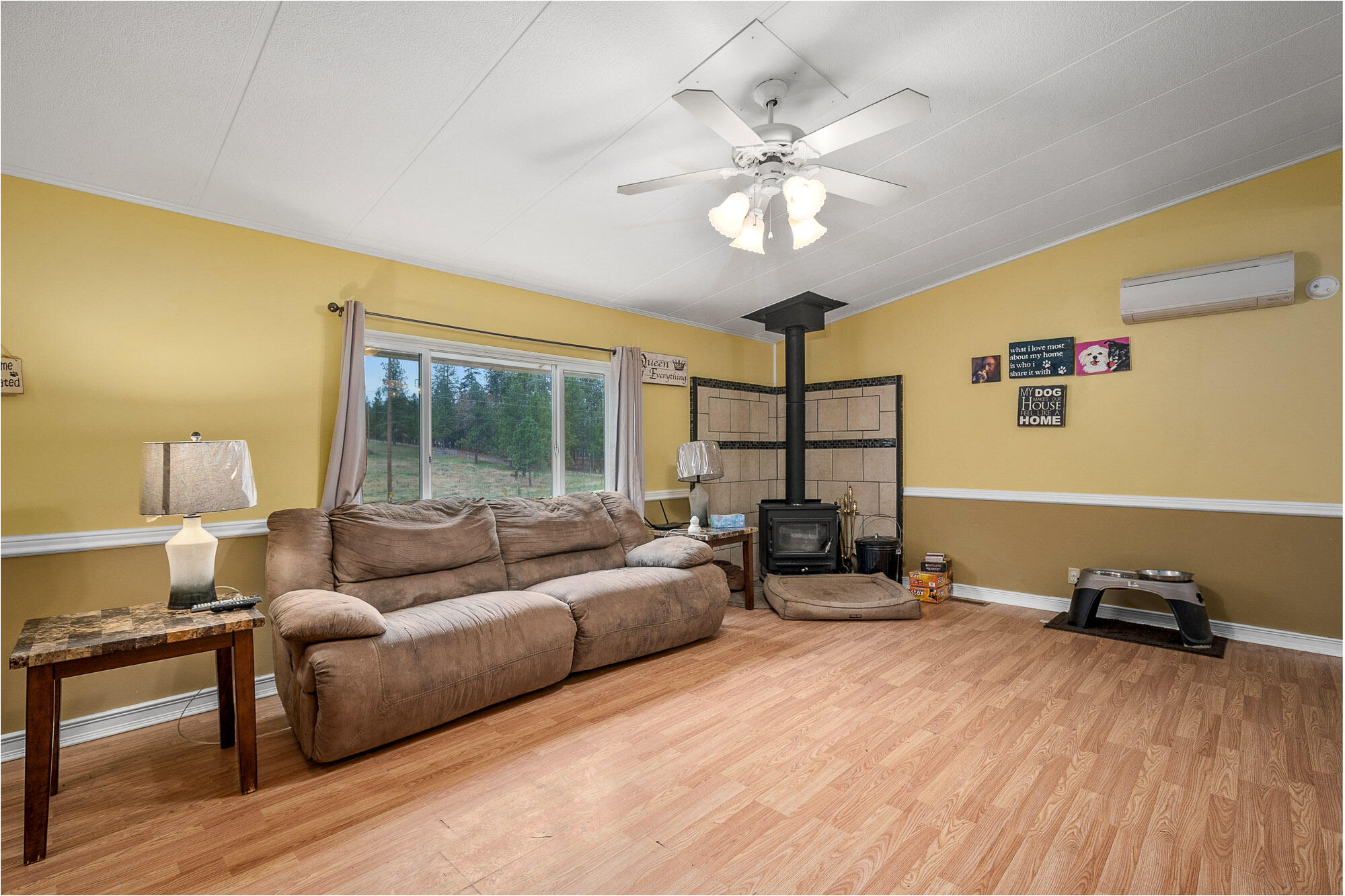 2530 Robertson Bridge Road Grants Pass, OR 97526 - Photo 6 of 36 2530 Robertson Bridge Rd-004