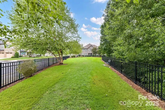 $325,000 | 7223 Lochy Lane, Charlotte, NC 28278