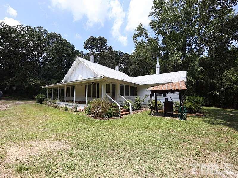 1566 Abattoir Road Coats, NC 27521 - Photo 12 of 13 Gallery Image 12