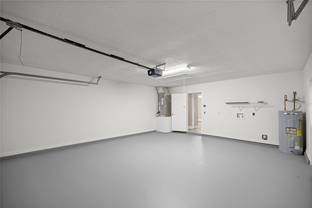 46 Teak Run Ocala, FL 34472 - Photo 21 of 26 a view of a garage