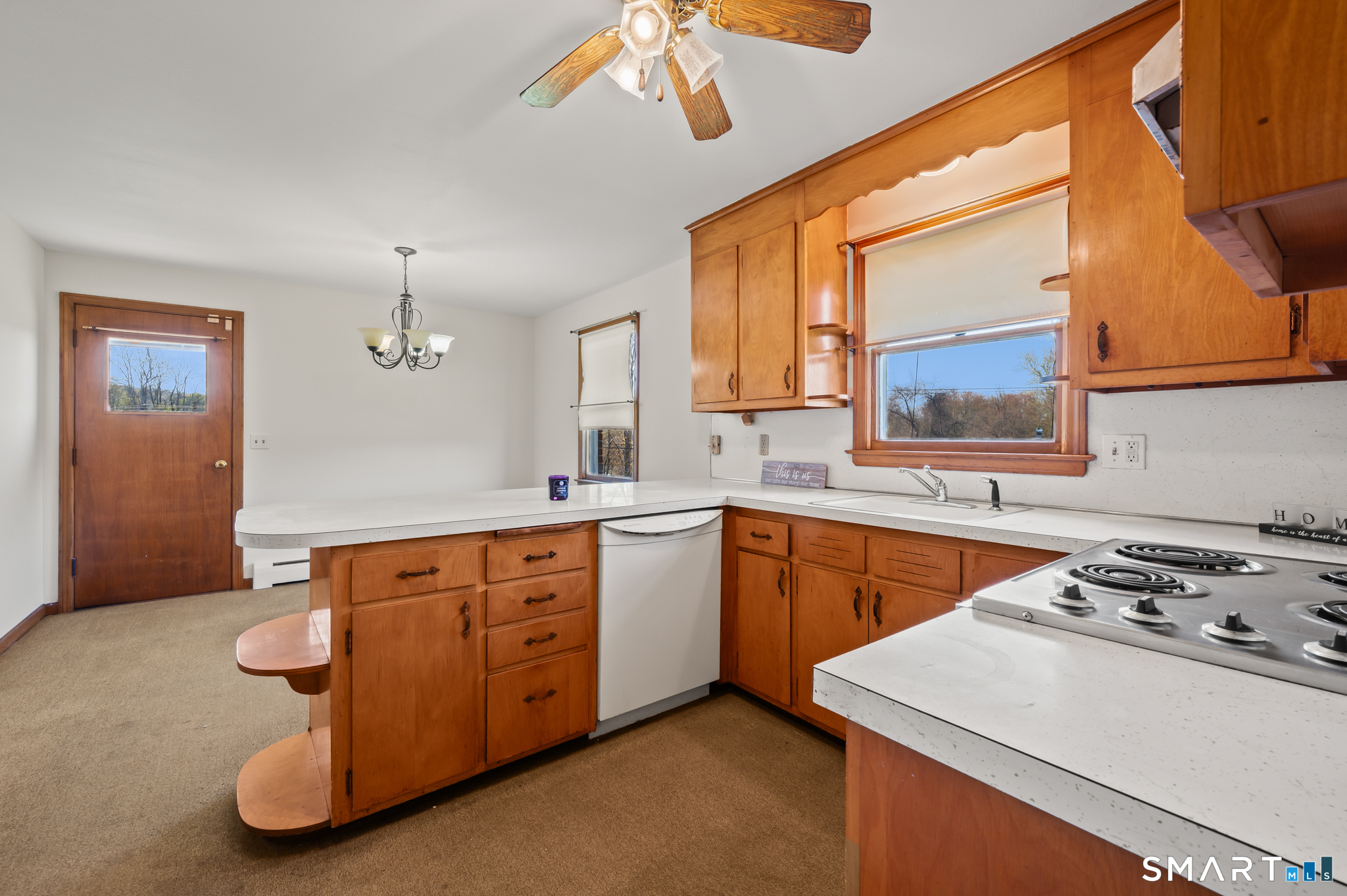 31 Grandview Terrace Portland, CT 06480 - Photo 20 of 40 a kitchen with stainless steel appliances granite countertop a sink stove and refrigerator