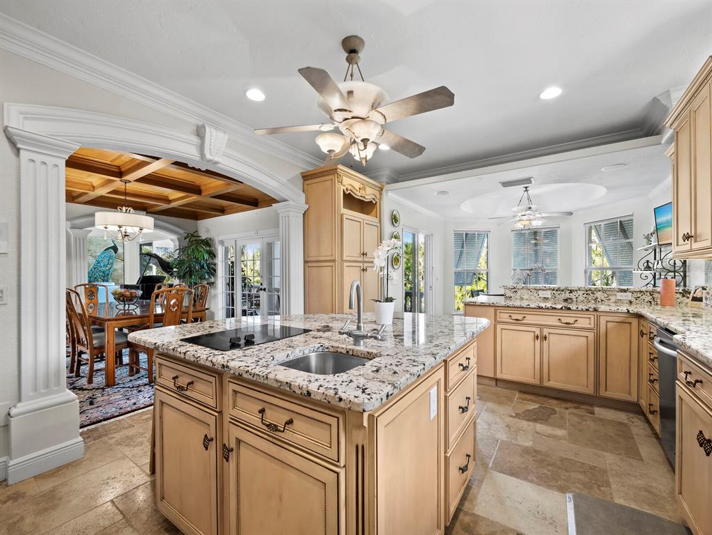 651 Broadway Street Longboat Key, FL 34228 - Photo 17 of 75