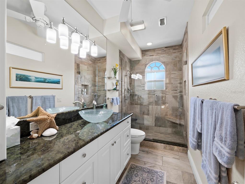 651 Broadway Street Longboat Key, FL 34228 - Photo 25 of 75