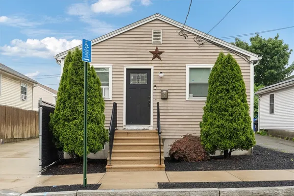 $339,900 | 9 Halton Street, Providence, RI 02907