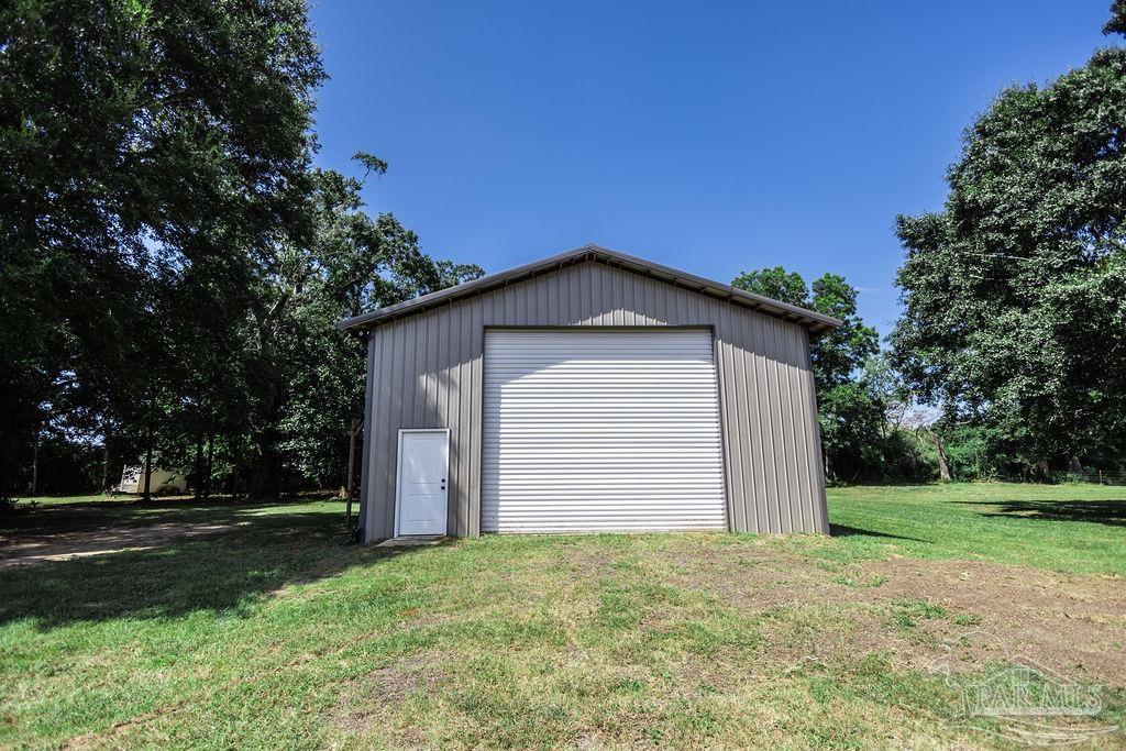 8233 Tidwell Road Pace, FL 32571 - Photo 4 of 30 Gallery Image 4