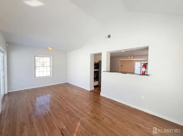 $562,000 | 1760 Cedarwood Drive, Piscataway, NJ 08854