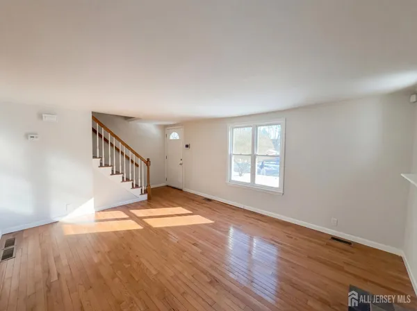 $562,000 | 1760 Cedarwood Drive, Piscataway, NJ 08854