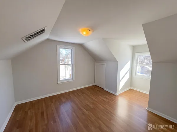 $562,000 | 1760 Cedarwood Drive, Piscataway, NJ 08854