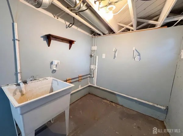 $562,000 | 1760 Cedarwood Drive, Piscataway, NJ 08854