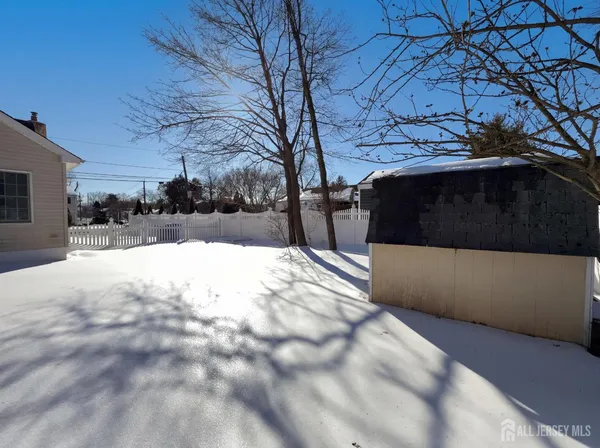 $562,000 | 1760 Cedarwood Drive, Piscataway, NJ 08854
