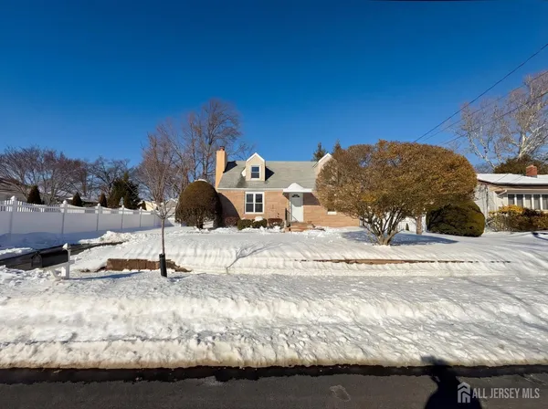 $562,000 | 1760 Cedarwood Drive, Piscataway, NJ 08854