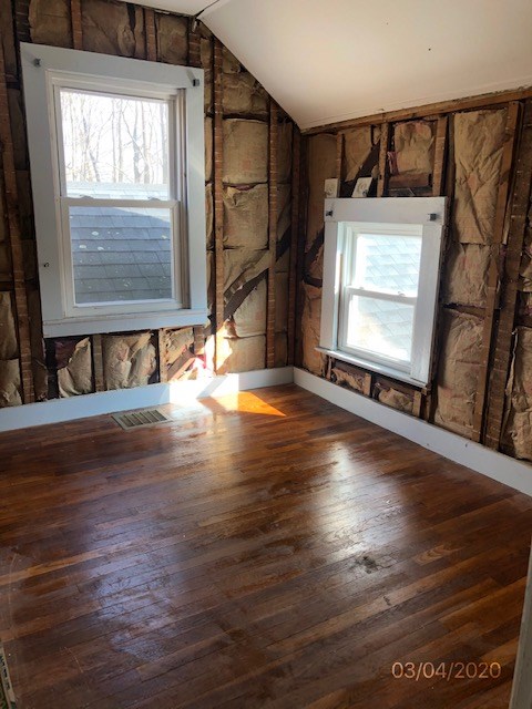 7 Country Road Westerly, RI 02808 - Photo 18 of 26 Gallery Image 18